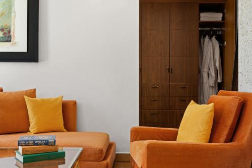 Athenaeum Eridanus Luxury Hotel - image 11