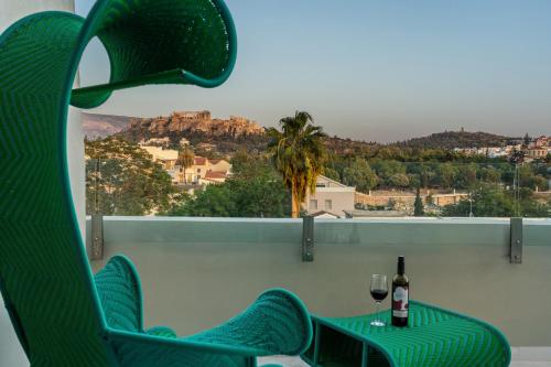 Executive Suite with Acropolis View image 10