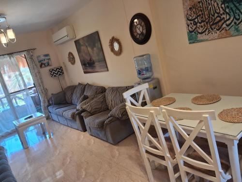 Luxury Chalet in Mountain View 2 , El-Sokhna with Sea View , Pool View and Garden View Families Only, Ain Soukhna (fotografie 6)