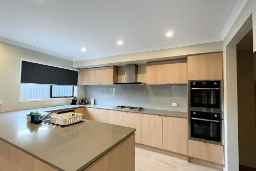 Casa Del Aria - Contemporary, Luxe Linens in 卡羅林斯溫泉