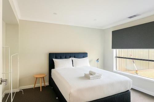 Casa Del Aria - Contemporary, Luxe Linens in 卡羅林斯溫泉