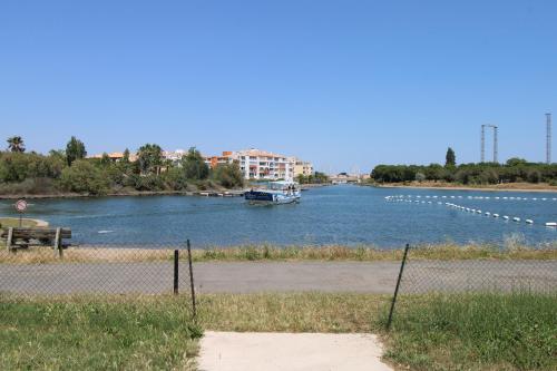 Appartement proche de la plage avec piscine