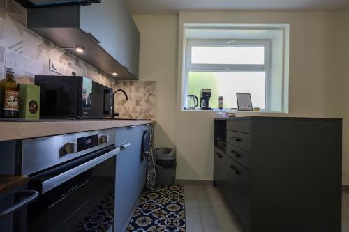 Kitchen, Chez Viticka in Saint Vulbas