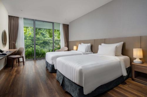 room detail thumbnail 1