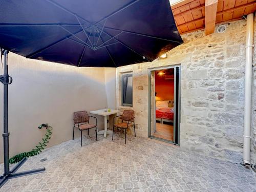 Facilities, 3A Tree Traditional Houses in Nikos Kazantzakis
