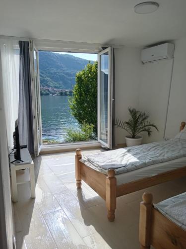 Jezero in Mali Zvornik