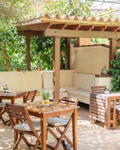 شرفة/ تراس, Hotel Casa Bougainvillea in صلر