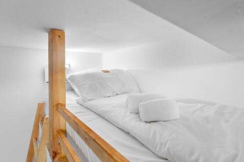 Komfortables Studio in Köln-Ehrenfeld, Küche, Vollausstattung, Netflix, 1 Min zur U-Bahn, 10 Min zum Neumarkt, Colonia (foto 5)