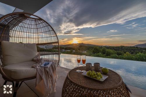 Villa Philia by Abahana Villas - image 2