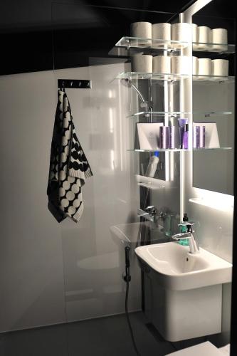 Lunar Igloos - Kaamos - Ellivuori Resort in Vammala