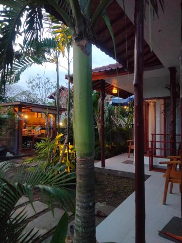 Meera house and stay near Medewi Beach