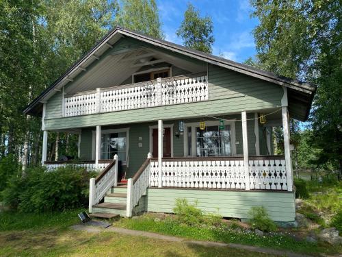 Luonnon rauhaa Kalliosaaressa, private island