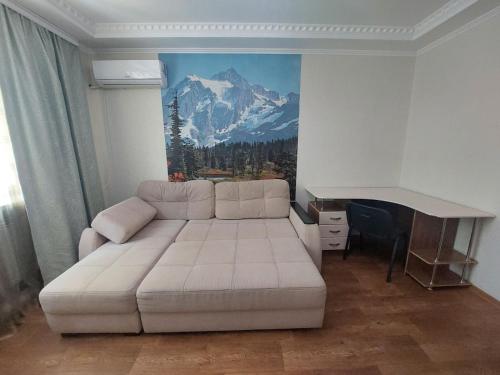 2 комн. 5 мест, 10 мин. до Центра, Kropyvnyc'kyj (foto 2)