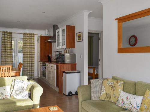 Exterior view, Cape 4 in Freshwater North