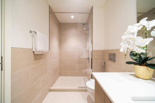 Family Escape | 2BR + Lagoon | Dubai Creek, Dubai (Foto 8)