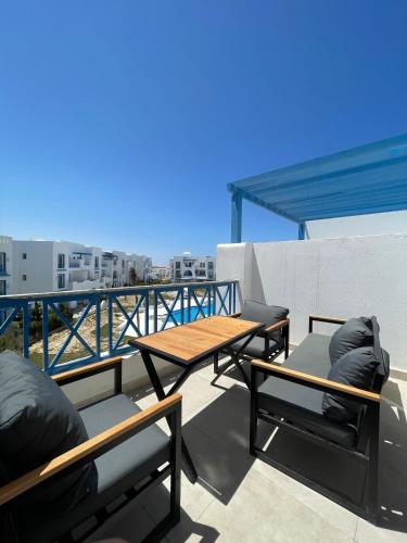 Boho Breez Mountain View Chalet in Zawiyat Ailat Nuh