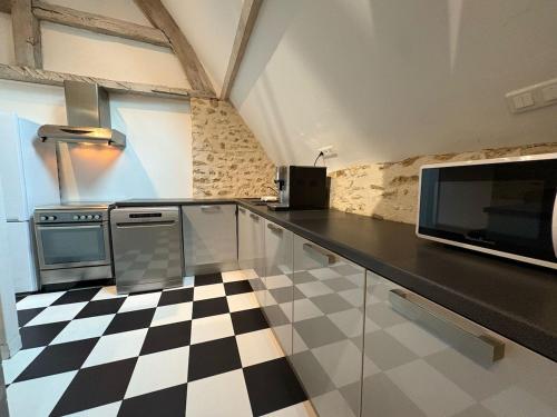 Le Loft de Montfort coeur de ville in Montfort-l'Amaury