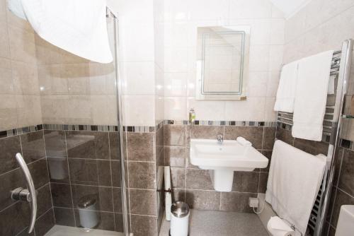 The Maples - image 12