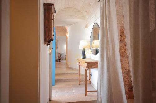 Létesítmények, TD Trullo Titiro w/ Wine Cellar, Vineyard & Pool in Traghetto