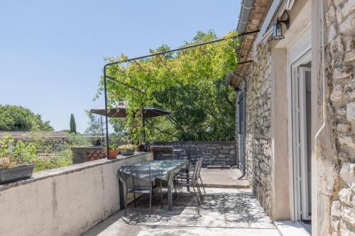 Micocoulier de la Maréchale (Micocoulier de la Marechale) in 奧爾尼亞克拉旺