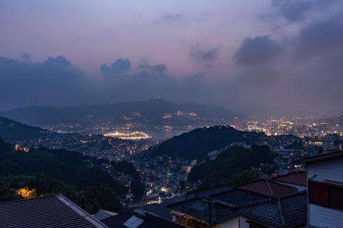 長崎で唯一世界新三大夜景を一望できる民泊 - Lotus長崎, Nagasaki (fotografie 8)