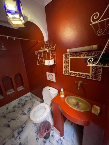 Riad Lwalidin Room Type - Economy Triple Room with Shared Bathroom Riad Lwalidin Room Type - Economy Triple Room with Shared Bathroom