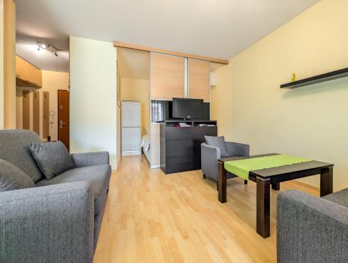 Mosiężna Przystań Homely Apartment by BookingHost, Breslau