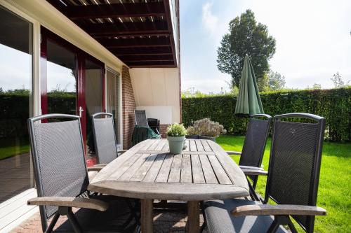 陽台/露台, Bonte Vliegenvanger in 茲維赫爾特