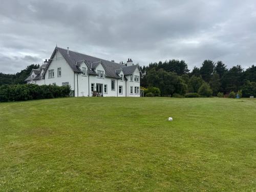 Daviot Lodge apartment in Daviot