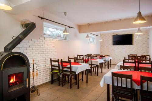 Restaurant, Hotel Jahodnice in Prague 14