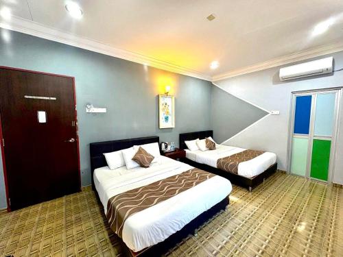 Standard Family Room