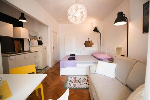 Luxury living Apartments 4