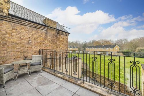 Your Perfect 1 Bed Escape in Windsor - By Tempstay, Windsor (Foto 8)
