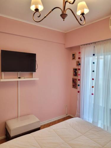 One-Bedroom Apartment image 10