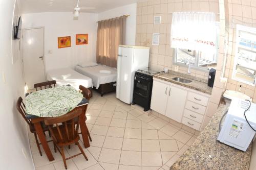 Double Room image 7