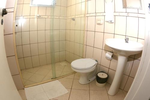 Double Room image 10