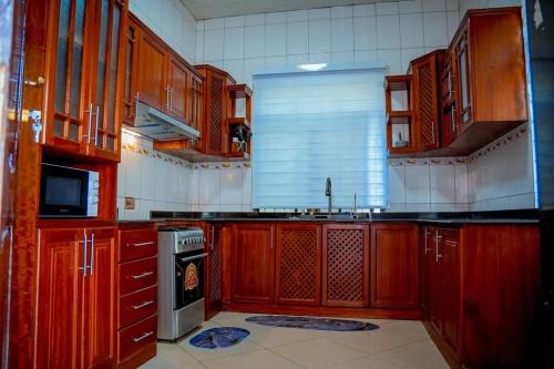 virtuve, Michelle's Apartments in Kigoma
