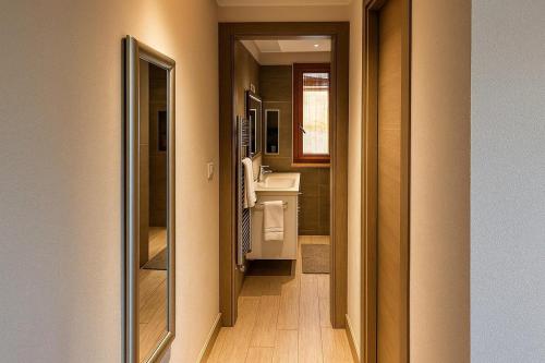 Nura's - Casa degli Anemoni in Maristella