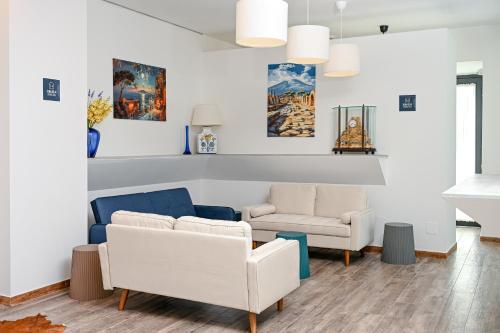 Lobby, 1811 Palace in Molo Beverello