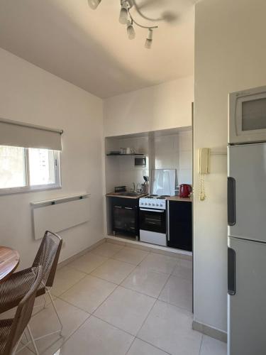 One-Bedroom Apartment image 5