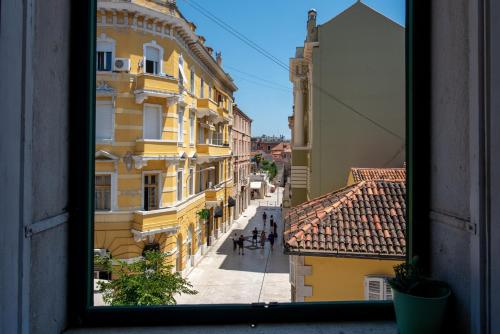 Split Ann Apartments, Сплит