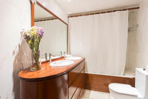 Apartment Barcelona Rentals - Classic Bonanova Apartment - image 6