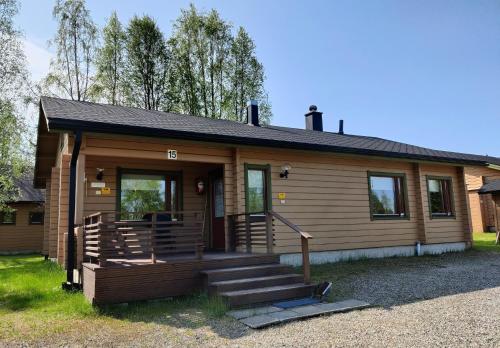 Three-Bedroom Cottage with Sauna