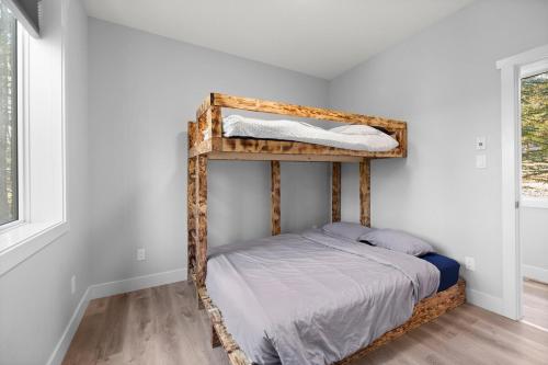 4-bedroom with Game Room & Hot Tub, Fernie (foto 2)