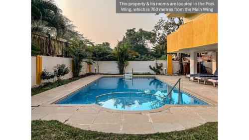 Úszómedence, Jungle by sturmfrei Vagator near Chapora Beach