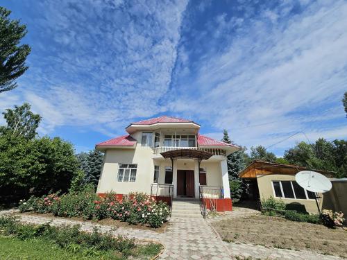 Talas guest house in Talas