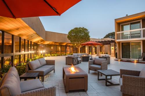Photo - Holiday Inn Oxnard - Ventura by IHG