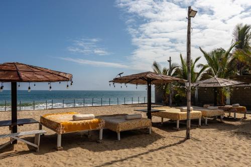 周邊環境, Costa Beach in 波卡潘