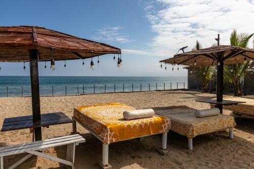 周邊環境, Costa Beach in 波卡潘