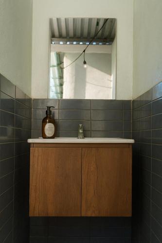 Surfside El Tunco in 拉利伯塔德